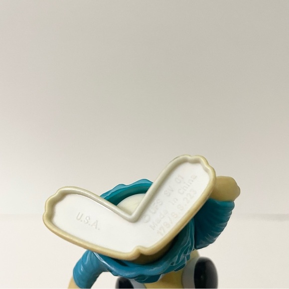 Vintage Snoopy World Tour USA Statue of Liberty Snoopy Figure - Picture 12 of 14